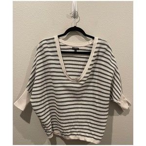 EXPRESS V-Neck Knit 3/4 Sleeves Striped Sweatshirt